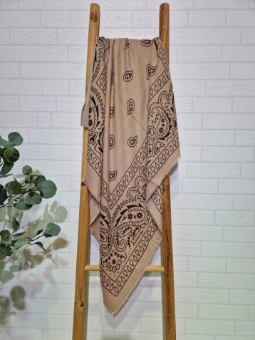 Pañuelo cuadrado Cachemir Beige